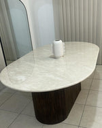 Table à manger AFREEN